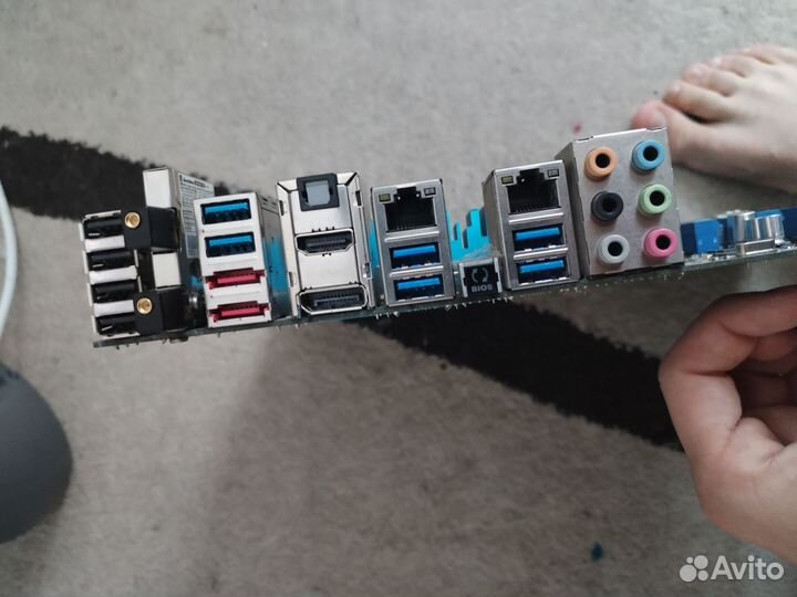 Материнская плата asus PBZ77-V Deluxe