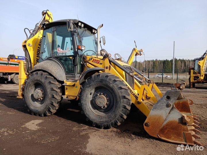 Экскаватор-погрузчик New Holland B115B, 2021