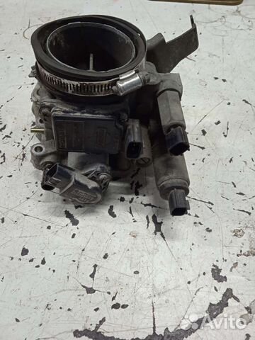 Дроссельная заслонка с дмрв Nissan Sunny Ниссан