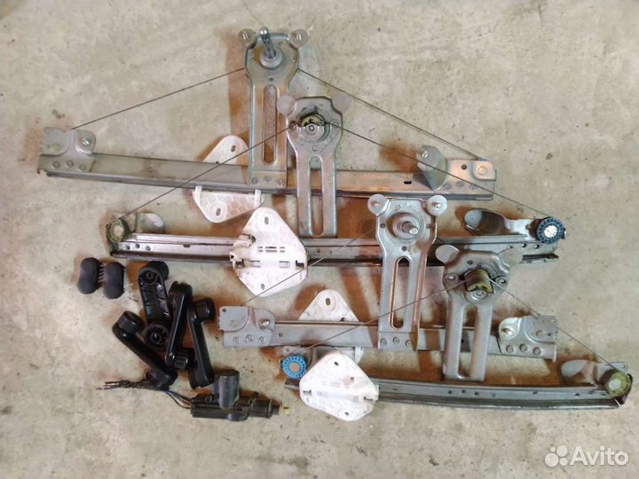 Стеклоподъемники Renault Logan