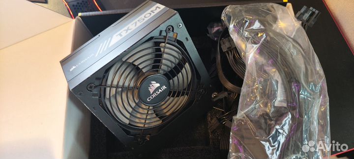 Блок питания corsair TX 750M