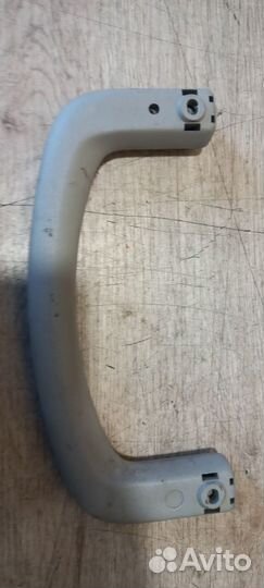 Ручка средней стойки Nissan Navara D40