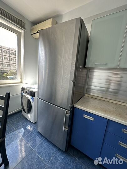 Холодильник liebherr бу