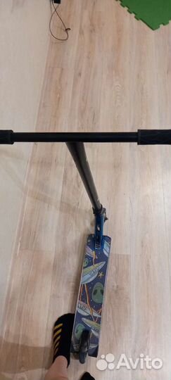 Трюковой самокат течтим