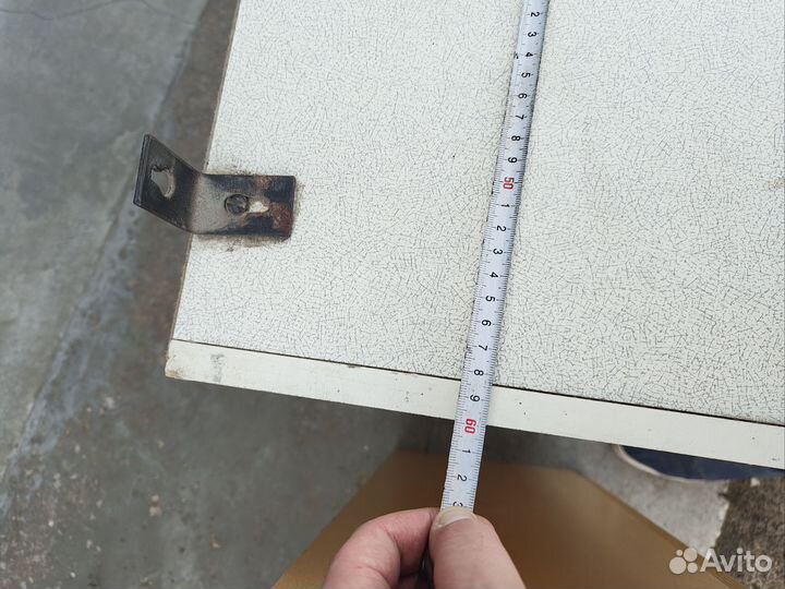 Шкаф навесной