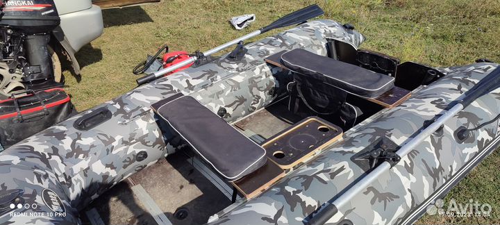 Лодка инзер 320V
