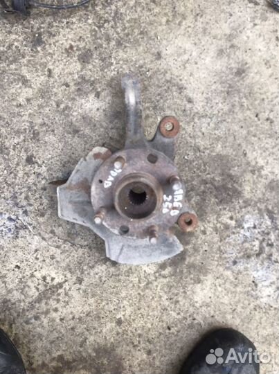 Кулак поворотный правый chevrolet aveo t 200