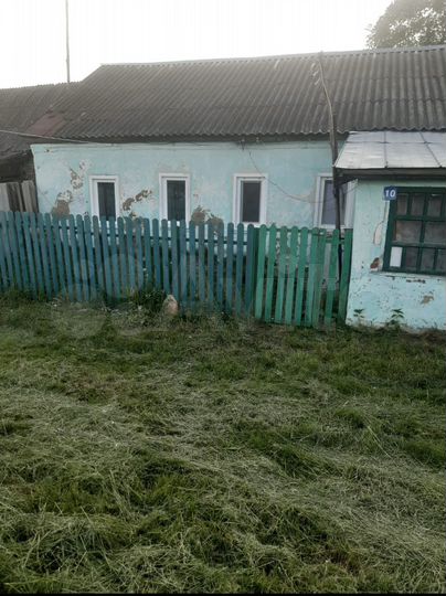 Дом 49,7 м² на участке 100 сот.