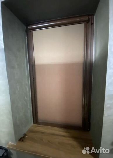 Рулонные шторы в коробе и с направляющими A5756