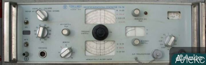 Генератор сигналов Г4-74