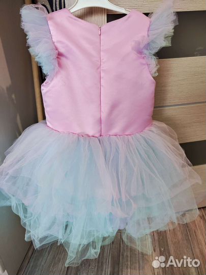 Праздничное платье для девочки