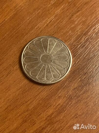 Жетон. Привезён из Японии