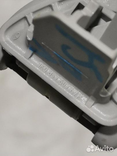 Ручка потолочная передняя Volkswagen Passat B6 20