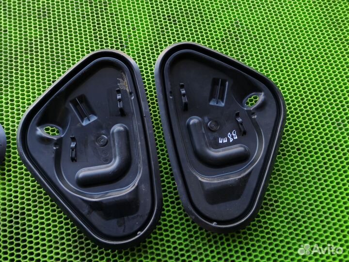 Заглушка обшивки двери на VW Passat B8 2015-2019