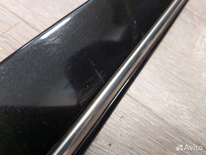 Молдинг двери левый Mercedes R 350 W251 272.967