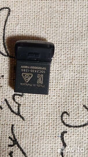 Флешка SanDisk 128GB Ultra Fit USB 3.1