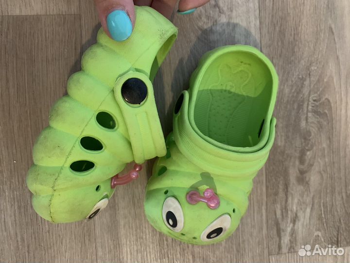 Детская обувь сандали кроссовки ботинки кеды