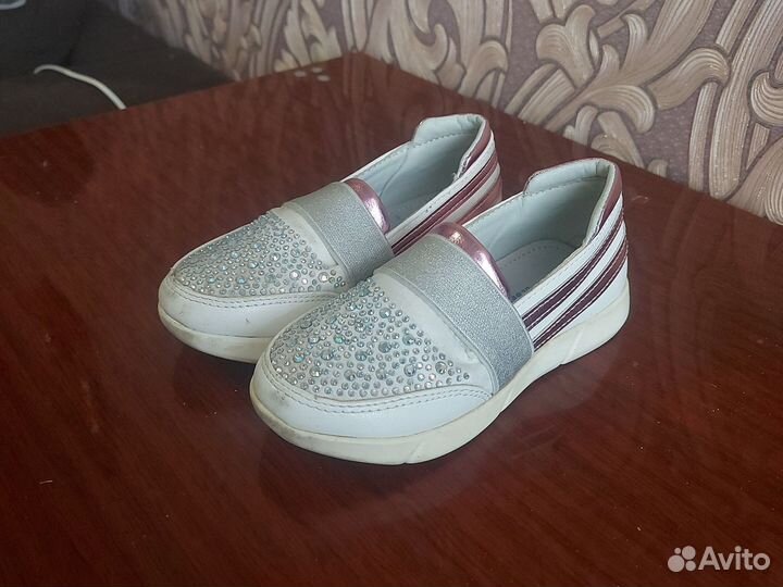 Обувь для девочки