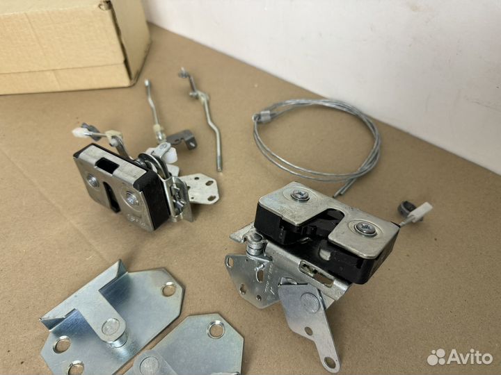 Бесшумные замки дверей Нива 4х4 2121 Урбан Легенд