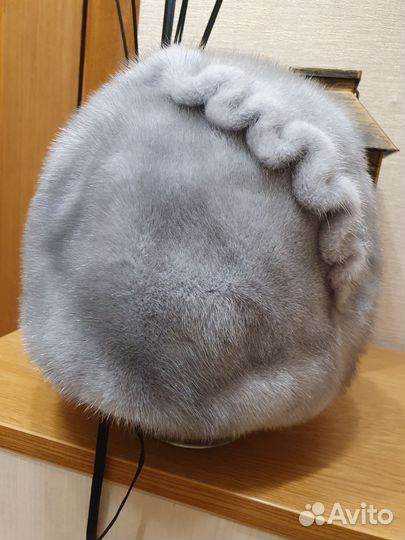 Берет новый женский