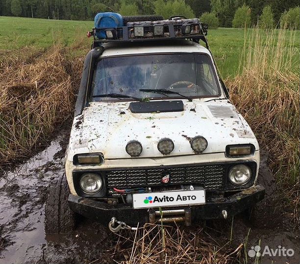 LADA 4x4 (Нива) 1.7 МТ, 1998, 100 000 км