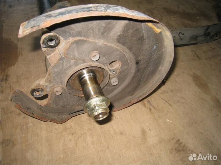 Балка задняя Nissan Almera Tino 2005