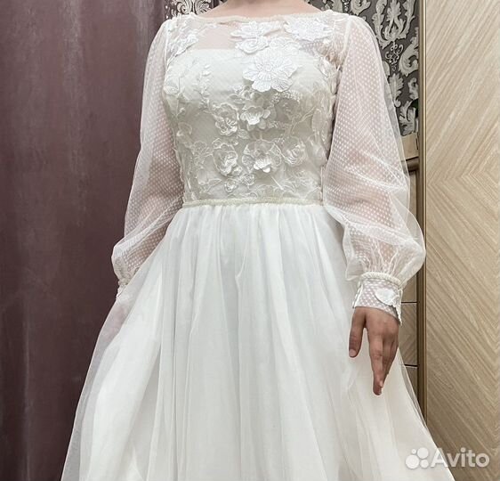 Свадебное платье