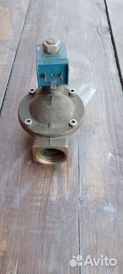 Электромагнитный клапан