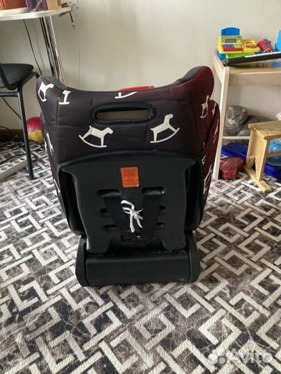 Детское кресло от 0 до 25 кг