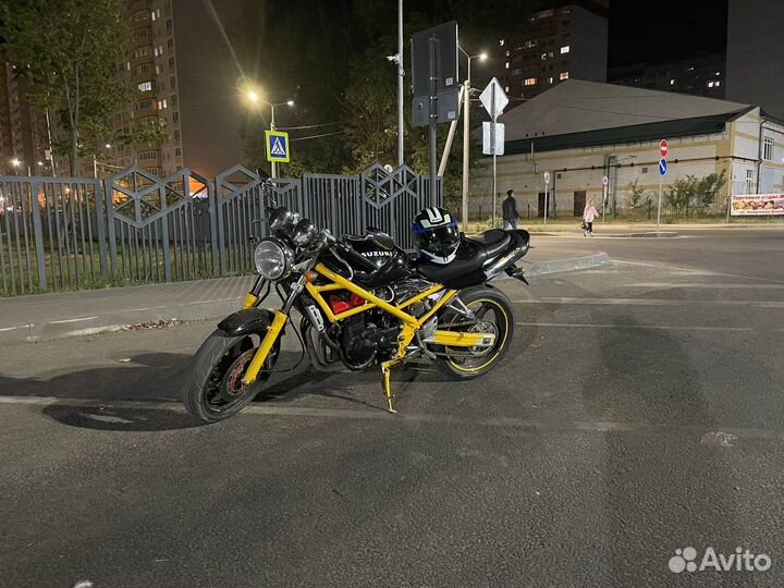 Suzuki bandit 400V-2