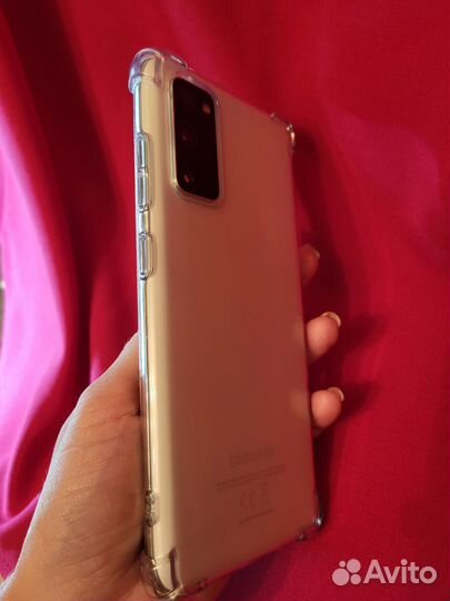 Samsung s20fe как новый