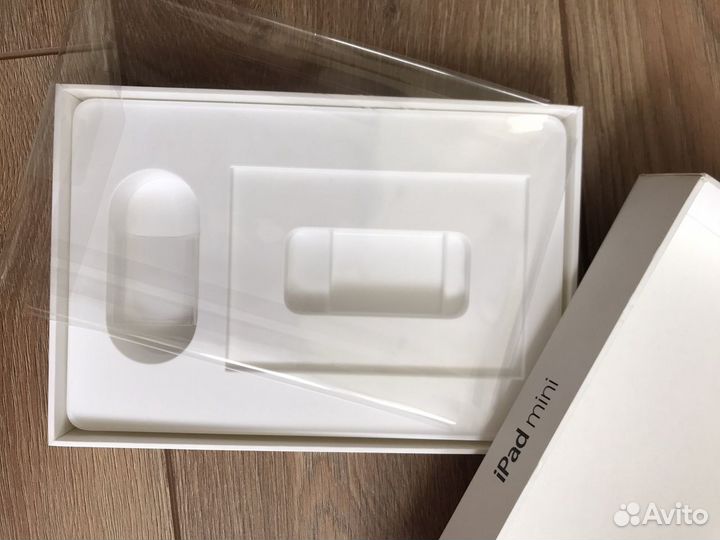 Коробка из под планшета iPad