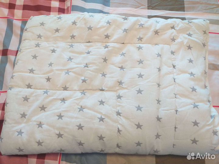 Детское одеяло в кроватку