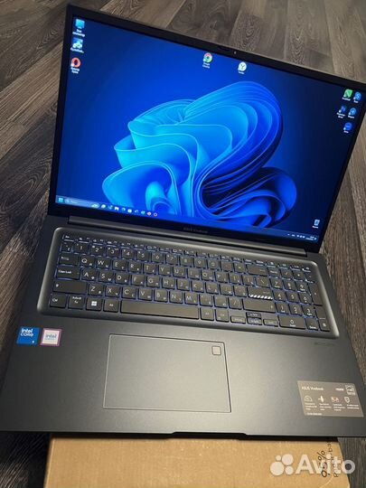 Asus Vivobook 17 X1704VA-AU321 i5 120U 16GB 1тб