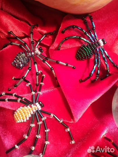 Паук из бисера. Украшение дома, талисман