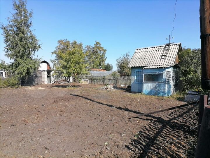 Дача 12 м² на участке 6 сот.