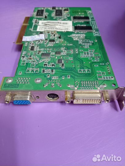 Видеокарта :agp radeon:ATI graphics