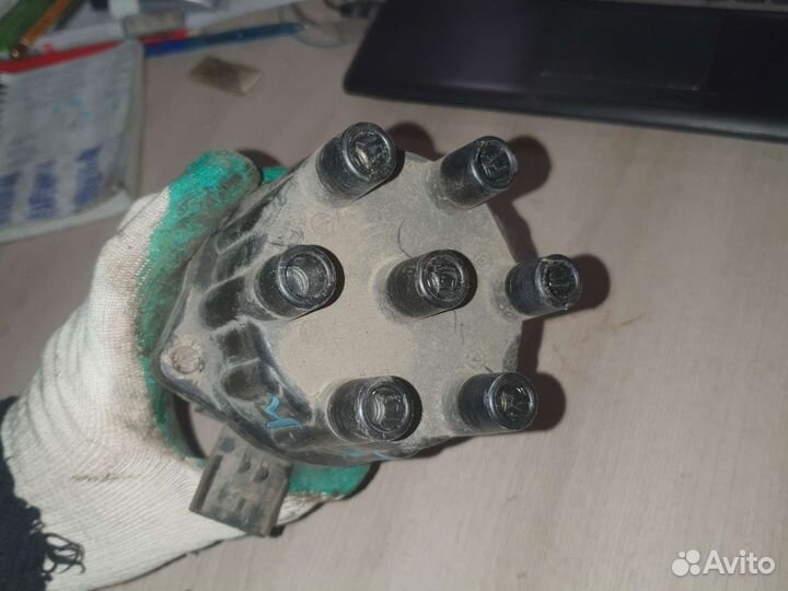 Трамблер Крайслер Вояджер 3.0 распределитель зажиг