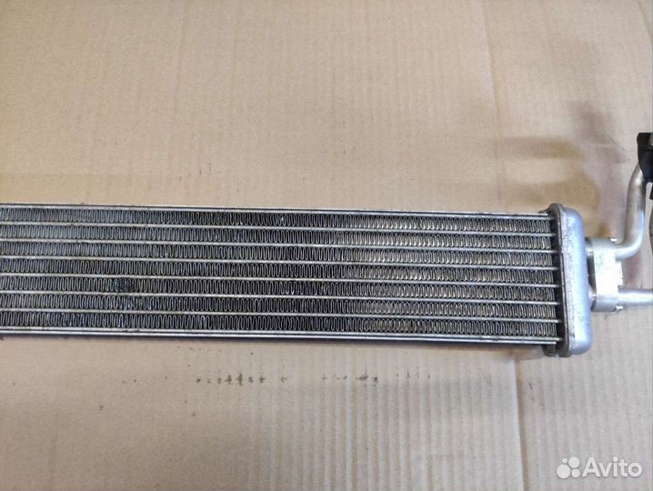 Радиатор охлаждения кпп BMW F07 F10 F12 F13 F02