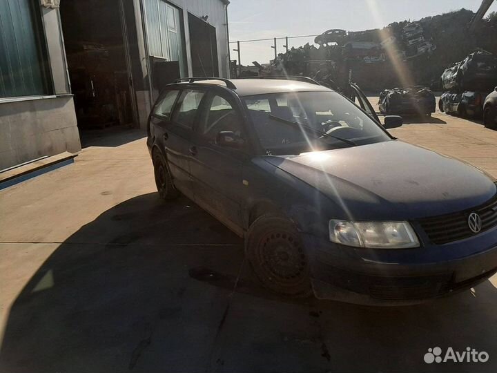 Форсунка топливная Volkswagen Passat B5 1999