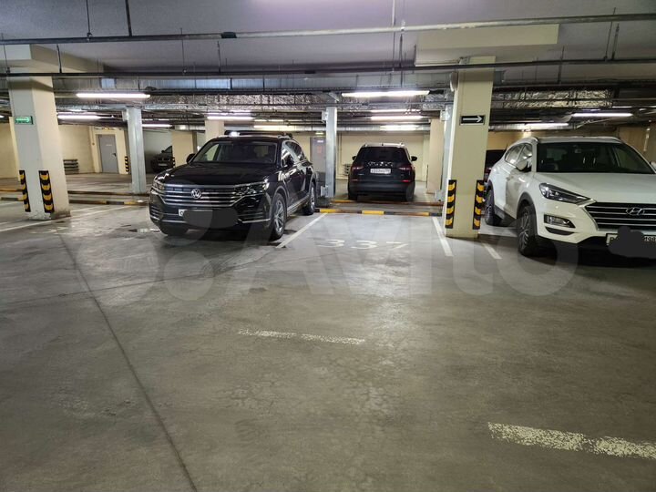 Машиноместо, 15 м²