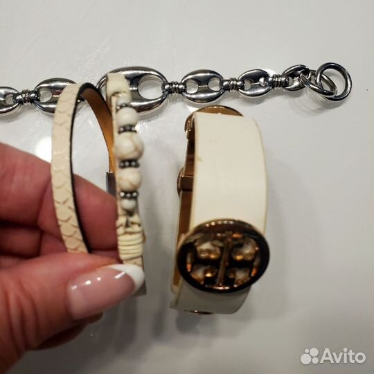 Сет из трех браслетов