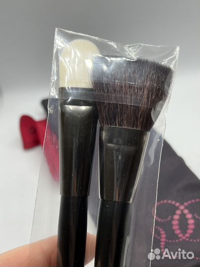 Guerlain набор кистей