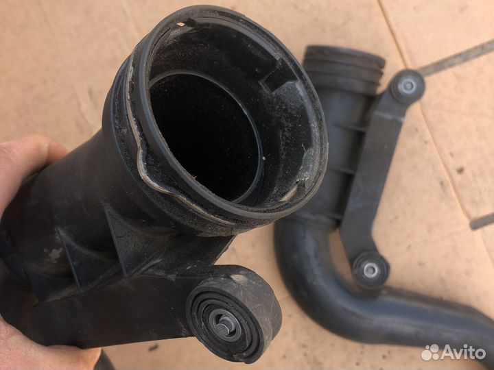 Патрубок интеркулера Volkswagen Passat B6 Б6