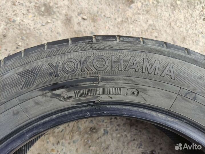 Yokohama Advan dB V551 205/60 R16