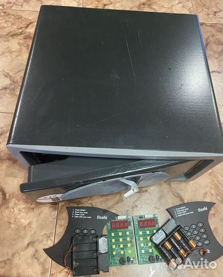 Сейф sentinel Elsafe