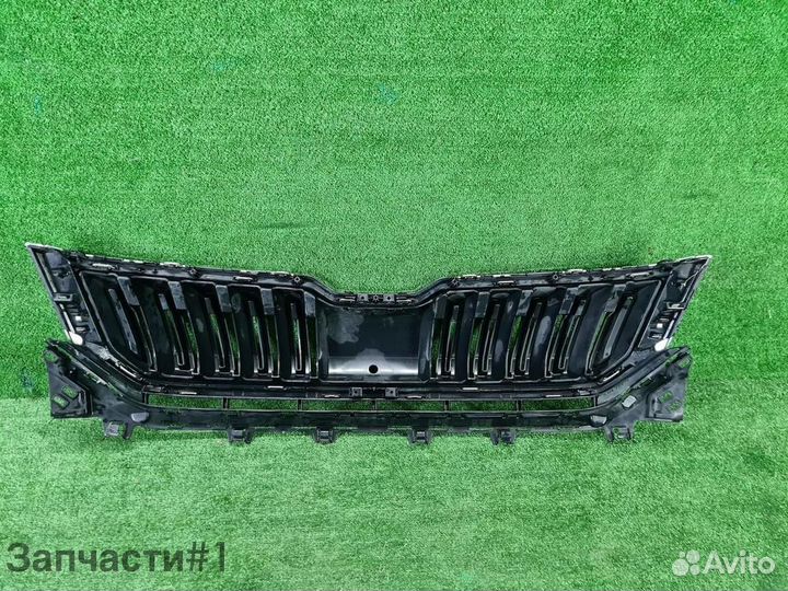 Решетка радиатора Skoda Kodiaq (2016-2022)