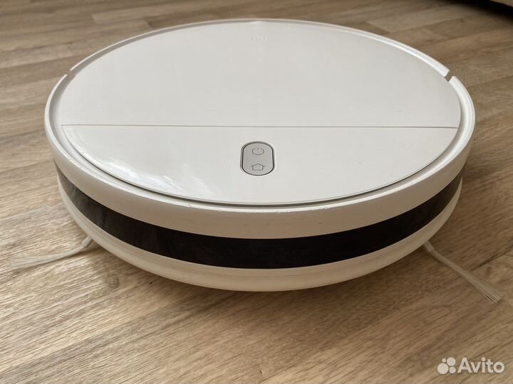 Робот пылесос Xiaomi vacuum-mop essential