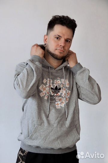 Свитшот adidas