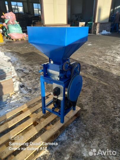 Плющилка для зерна